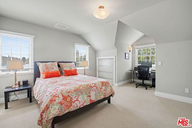 2114 Glendon Avenue, Los Angeles, CA 90025