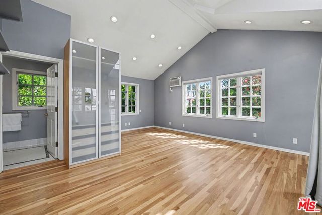 2114 Glendon Avenue, Los Angeles, CA 90025