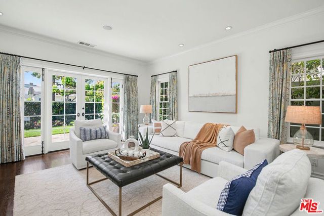 2114 Glendon Avenue, Los Angeles, CA 90025