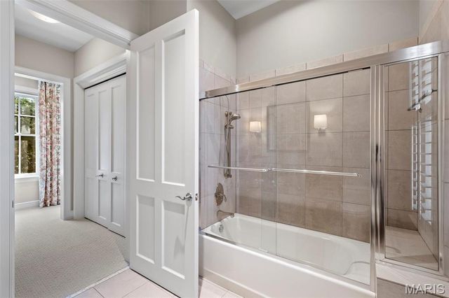 17 Bridle Ridge Lane, Huntleigh, MO 63131