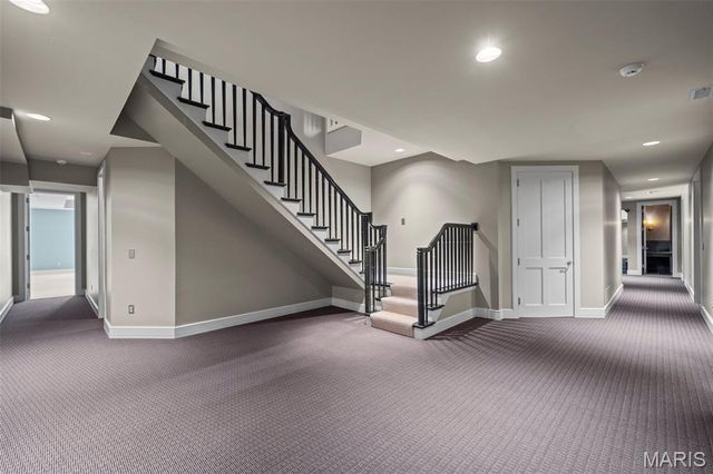 17 Bridle Ridge Lane, Huntleigh, MO 63131