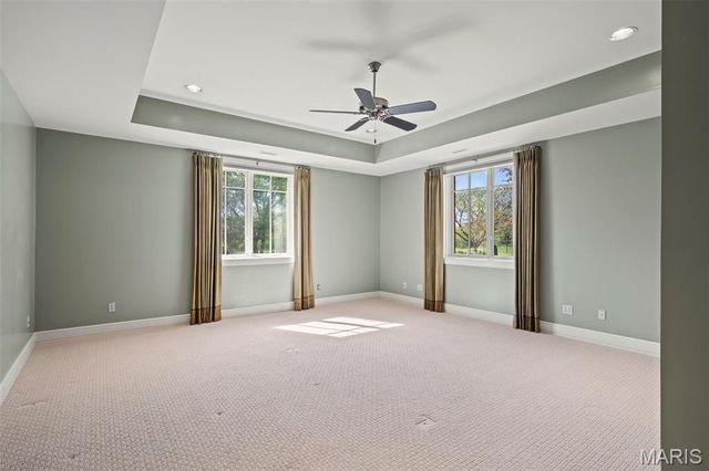 17 Bridle Ridge Lane, Huntleigh, MO 63131