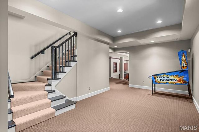 17 Bridle Ridge Lane, Huntleigh, MO 63131