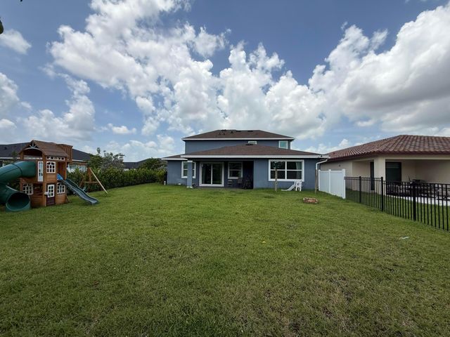1462 Heron Nook Road, Loxahatchee, FL 33470