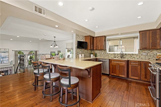 2517 Gates Avenue A, Redondo Beach, CA 90278
