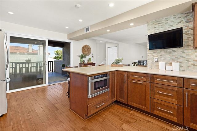 2517 Gates Avenue A, Redondo Beach, CA 90278