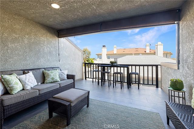 2517 Gates Avenue A, Redondo Beach, CA 90278