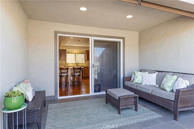 2517 Gates Avenue A, Redondo Beach, CA 90278