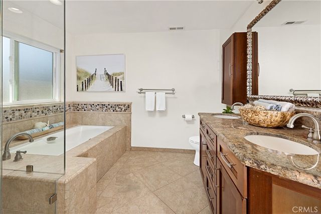 2517 Gates Avenue A, Redondo Beach, CA 90278