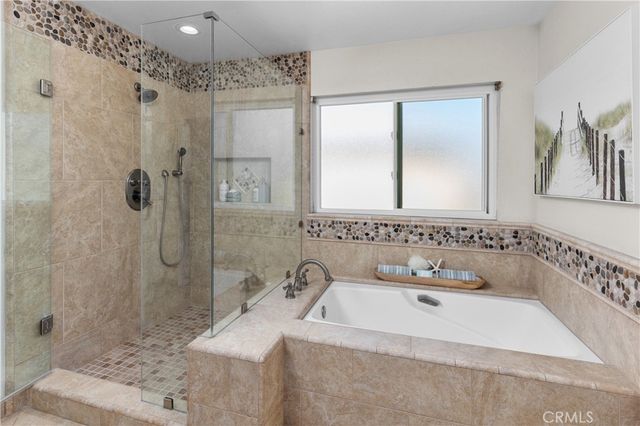 2517 Gates Avenue A, Redondo Beach, CA 90278