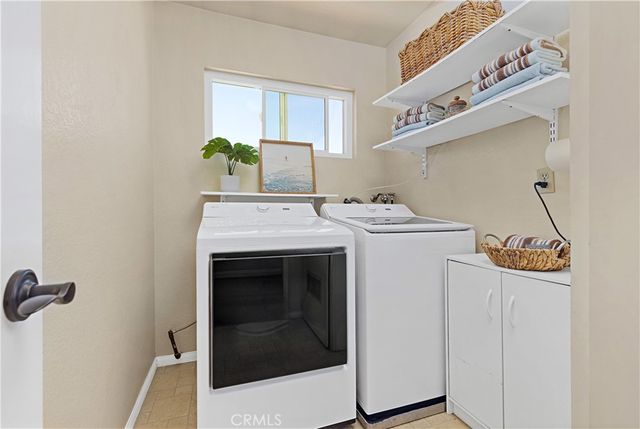 2517 Gates Avenue A, Redondo Beach, CA 90278