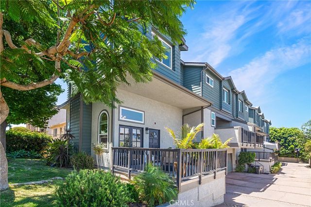 2517 Gates Avenue A, Redondo Beach, CA 90278