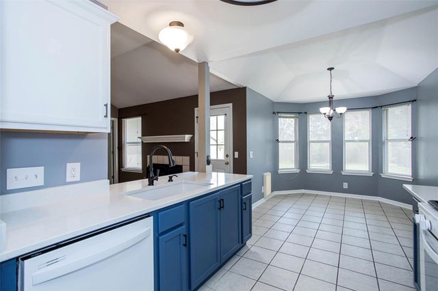 814 Lantana LN, Leander, TX 78641