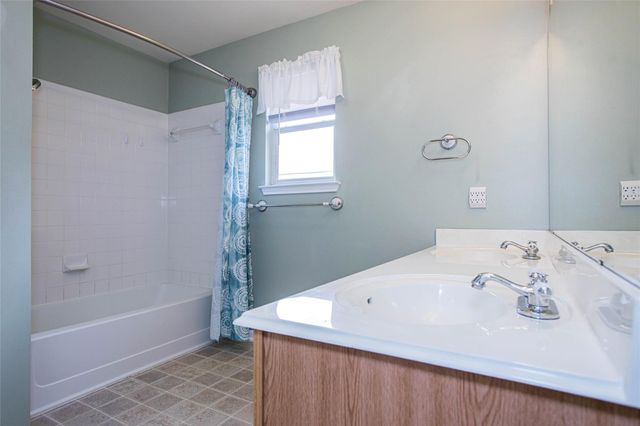 814 Lantana LN, Leander, TX 78641