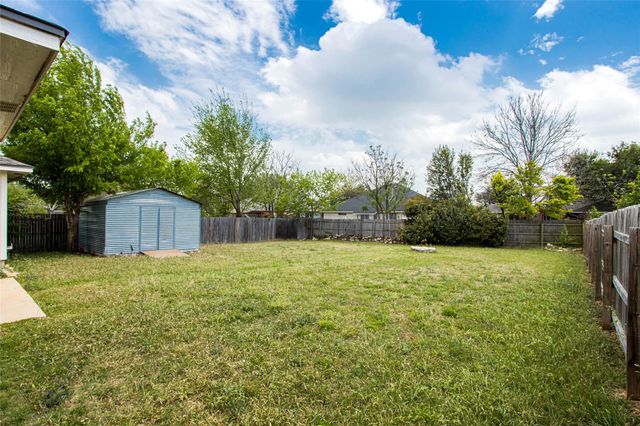 814 Lantana LN, Leander, TX 78641