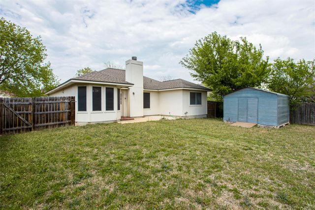 814 Lantana LN, Leander, TX 78641