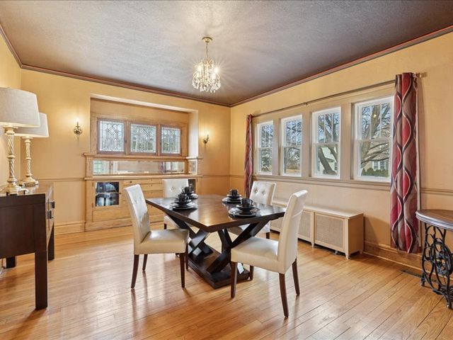 2311 12th Street, Moline, IL 61265