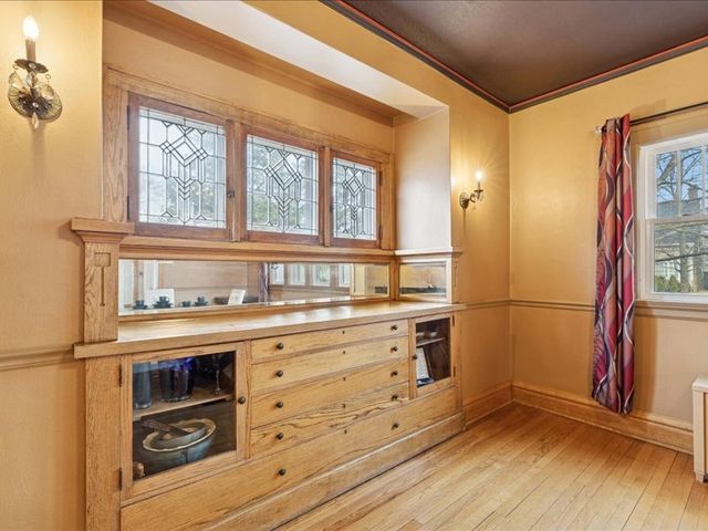 2311 12th Street, Moline, IL 61265