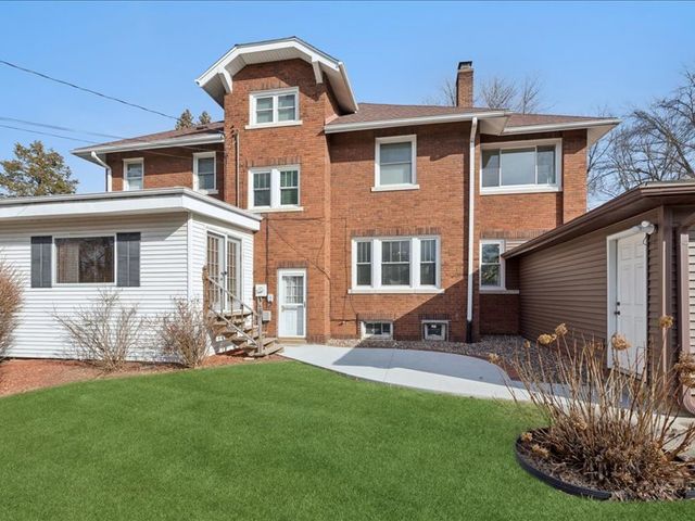 2311 12th Street, Moline, IL 61265