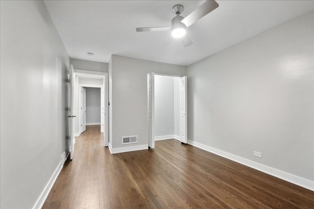 7087 N McAlpin Avenue, Chicago, IL 60646