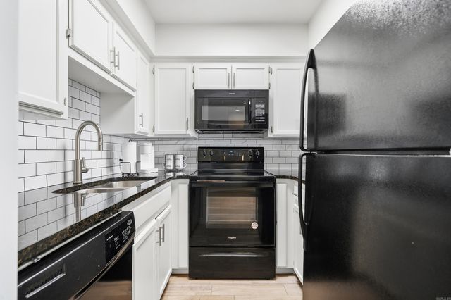 203 Stearns Pt Apt E1, Hot Springs, AR 71913