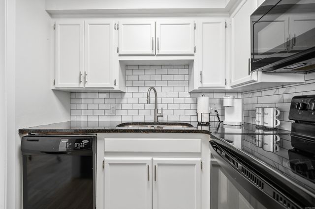 203 Stearns Pt Apt E1, Hot Springs, AR 71913