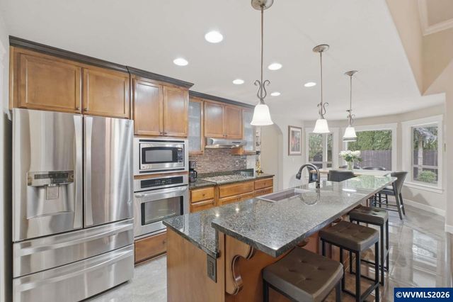 6036 Lillian St SE, Salem, OR 97306