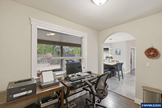 6036 Lillian St SE, Salem, OR 97306