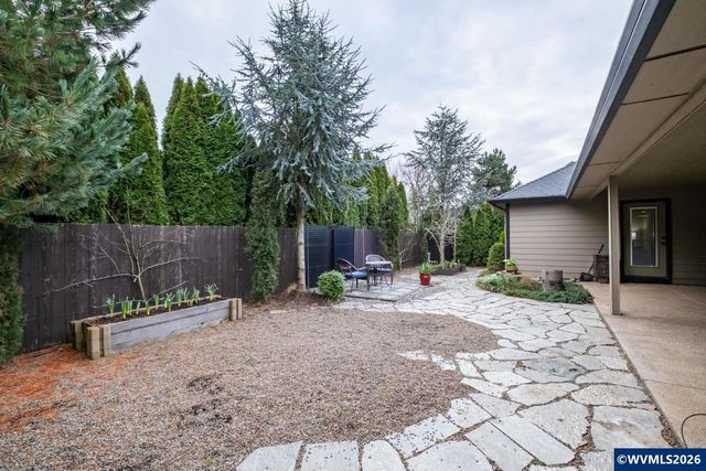 6036 Lillian St SE, Salem, OR 97306