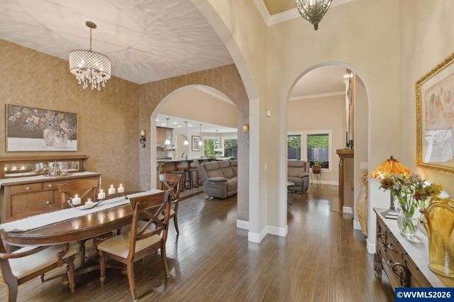 6036 Lillian St SE, Salem, OR 97306