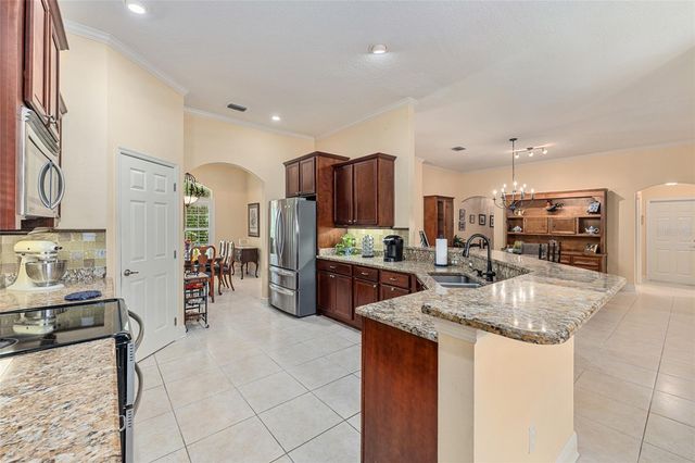 11470 CAMP DRIVE, Dunnellon, FL 34432