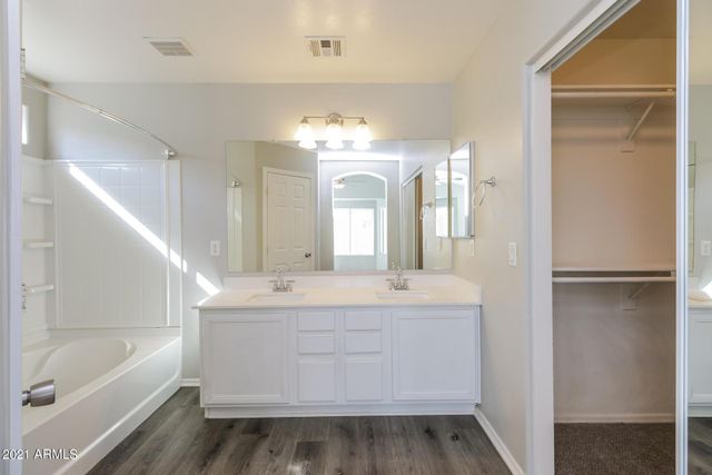 5605 S 11th Place, Phoenix, AZ 85040