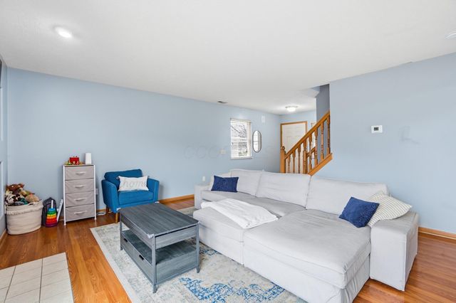 6891 Spring Bloom Drive, Canal Winchester, OH 43110