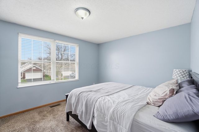 6891 Spring Bloom Drive, Canal Winchester, OH 43110