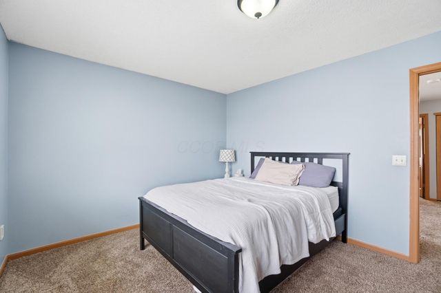 6891 Spring Bloom Drive, Canal Winchester, OH 43110