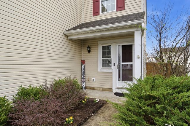 6891 Spring Bloom Drive, Canal Winchester, OH 43110