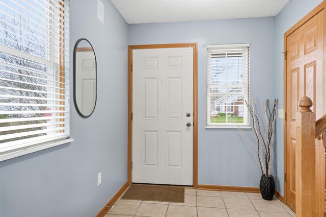 6891 Spring Bloom Drive, Canal Winchester, OH 43110