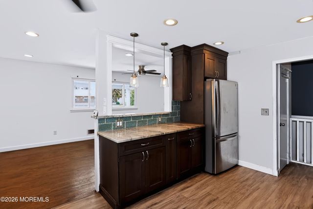33 Alan Terrace, Howell, NJ 07731