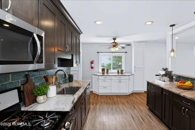 33 Alan Terrace, Howell, NJ 07731