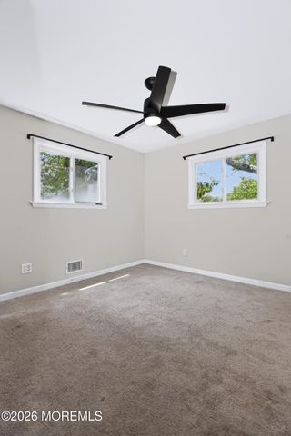 33 Alan Terrace, Howell, NJ 07731