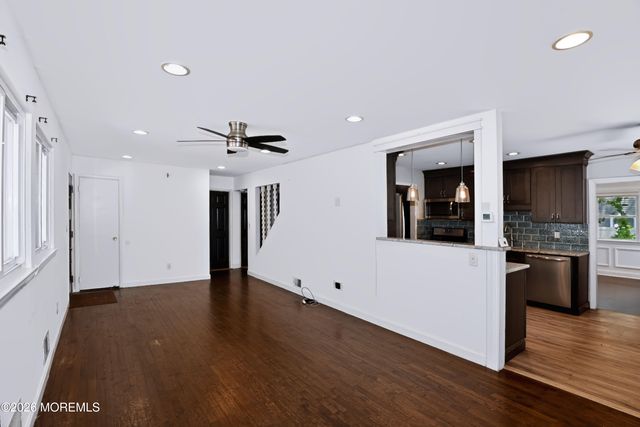 33 Alan Terrace, Howell, NJ 07731