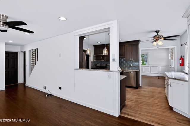 33 Alan Terrace, Howell, NJ 07731