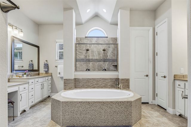 4900 Latour Lane, Colleyville, TX 76034