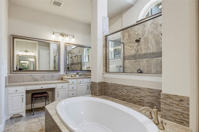 4900 Latour Lane, Colleyville, TX 76034