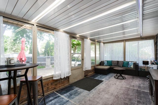 345 Beechwood Drive, Janesville, WI 53548