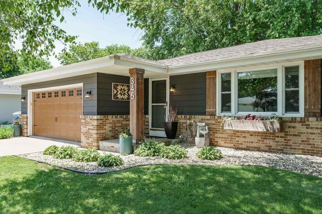 345 Beechwood Drive, Janesville, WI 53548