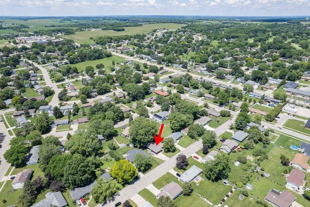 345 Beechwood Drive, Janesville, WI 53548