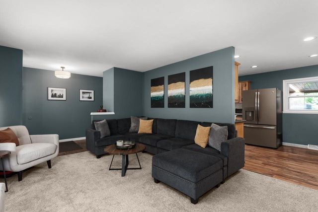 345 Beechwood Drive, Janesville, WI 53548