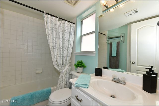 12232 TIERRA ROSA Way, El Paso, TX 79938