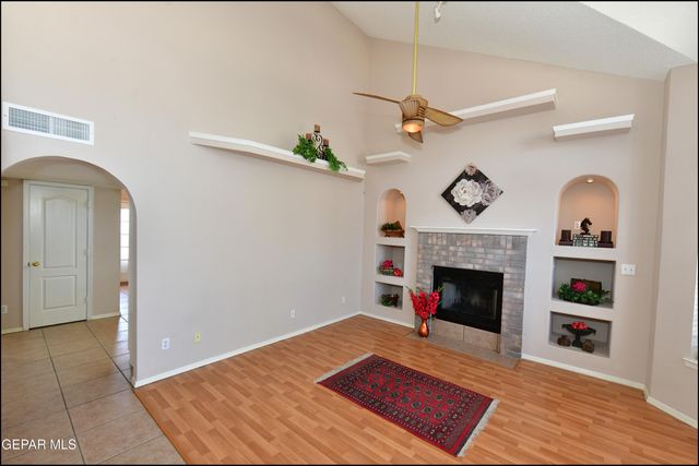 12232 TIERRA ROSA Way, El Paso, TX 79938